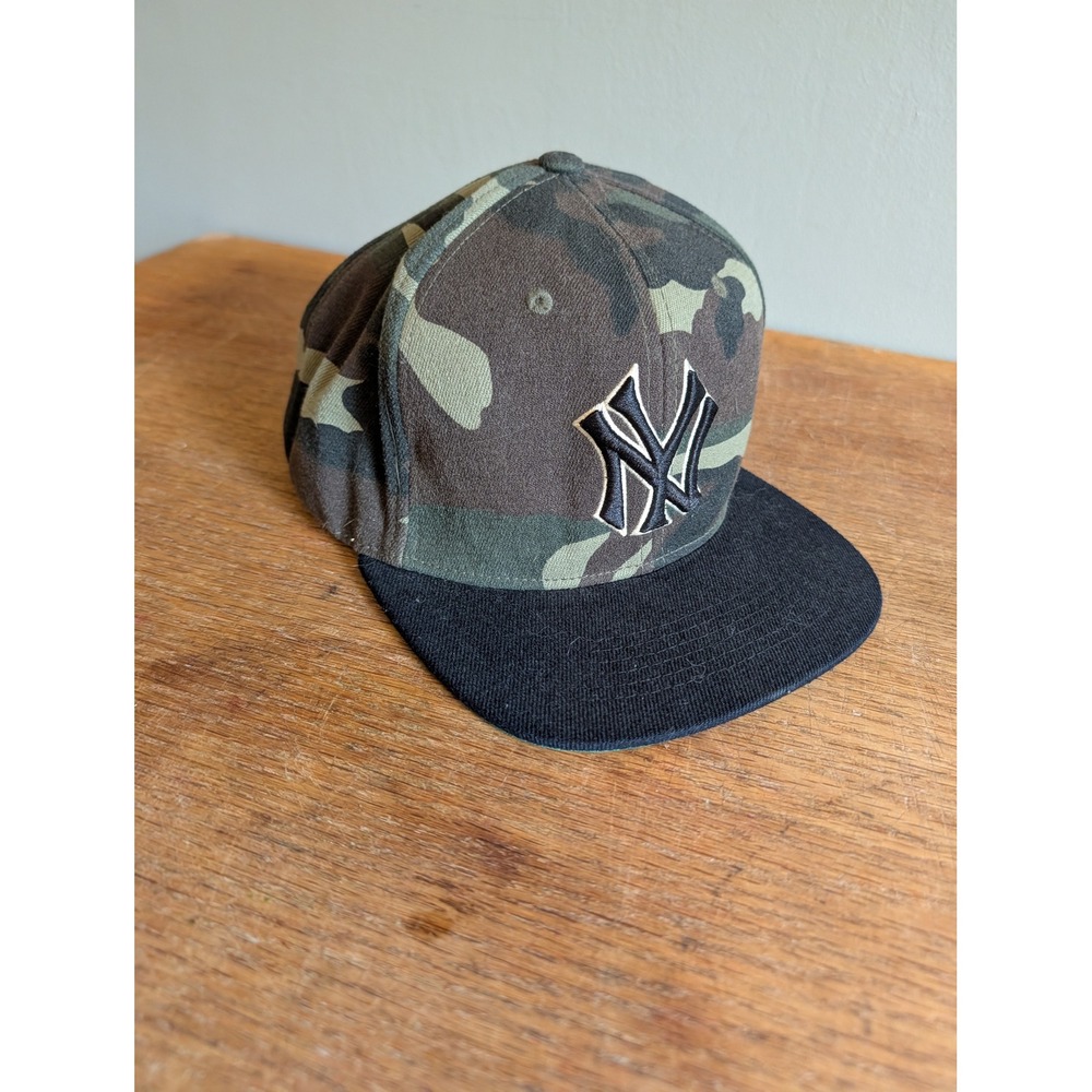 American Needle NY Yankees Cooperstown Camo Snapback Hat Green Bottom Y2K Cap